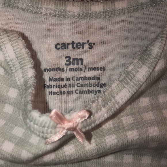 Baby girl gown - Picture 3 of 4